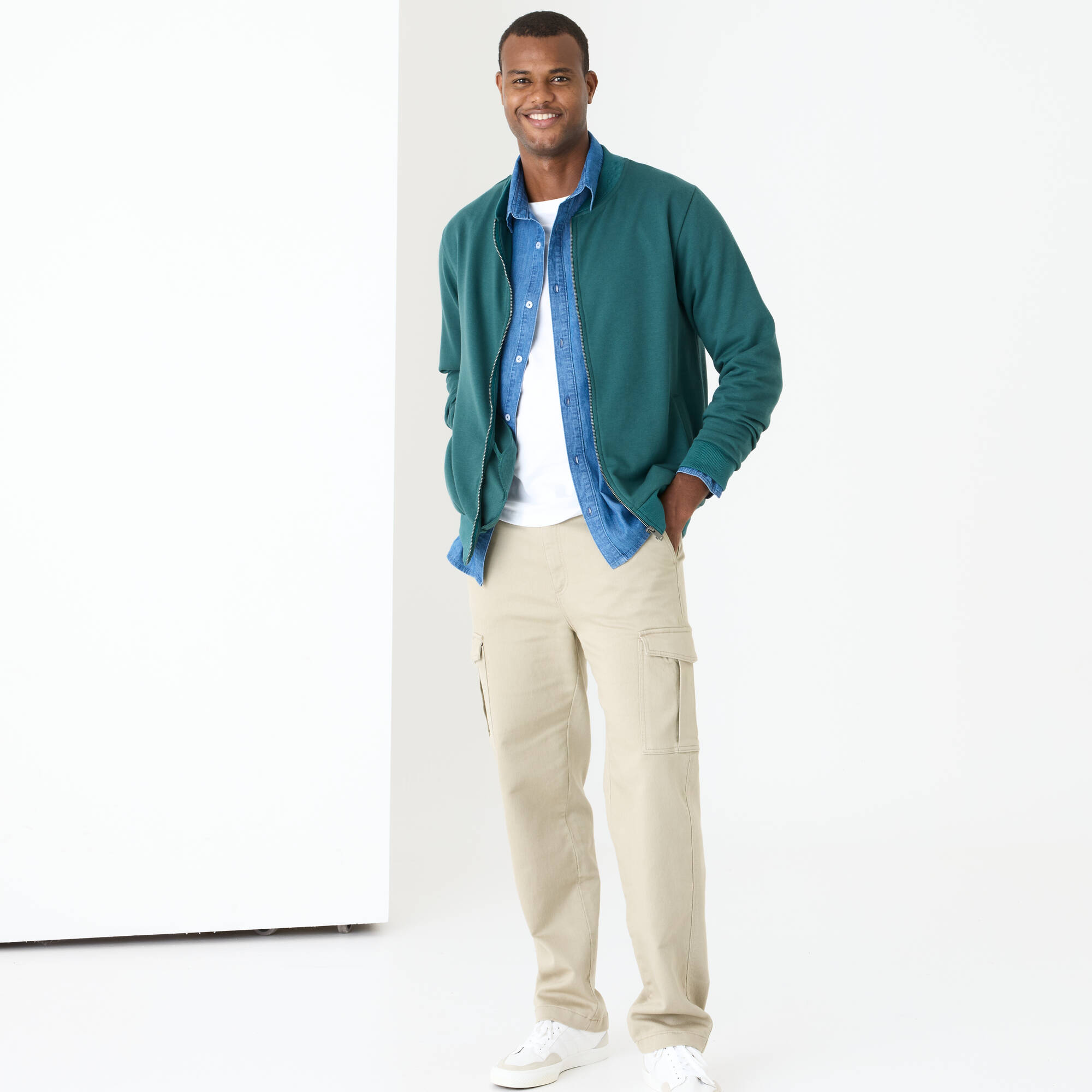 Sweat col bomber entirement zipp uni - Blancheporte 30$