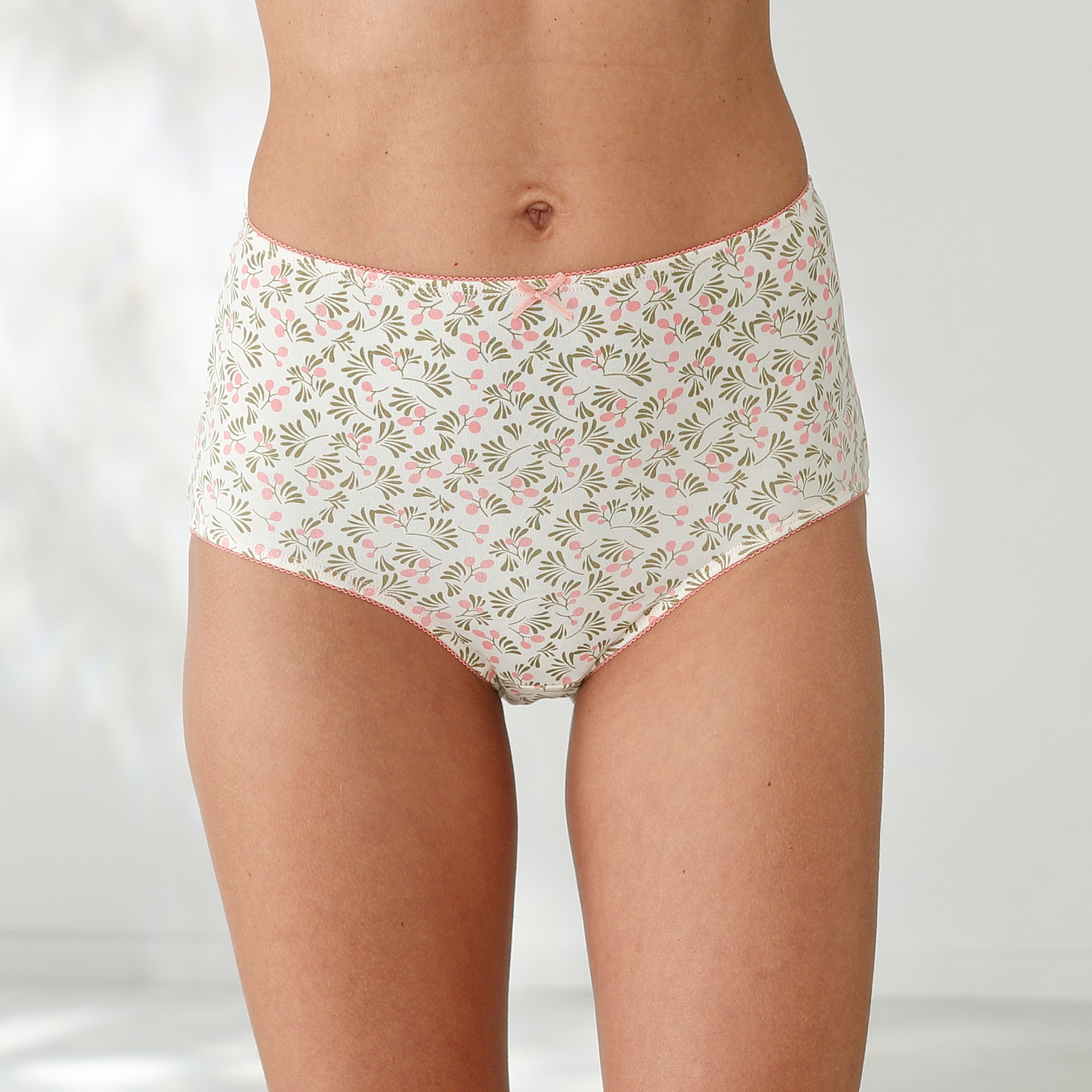 Culotte Maxi Coton Gamme fleurs - Lot De 4 - Blancheporte