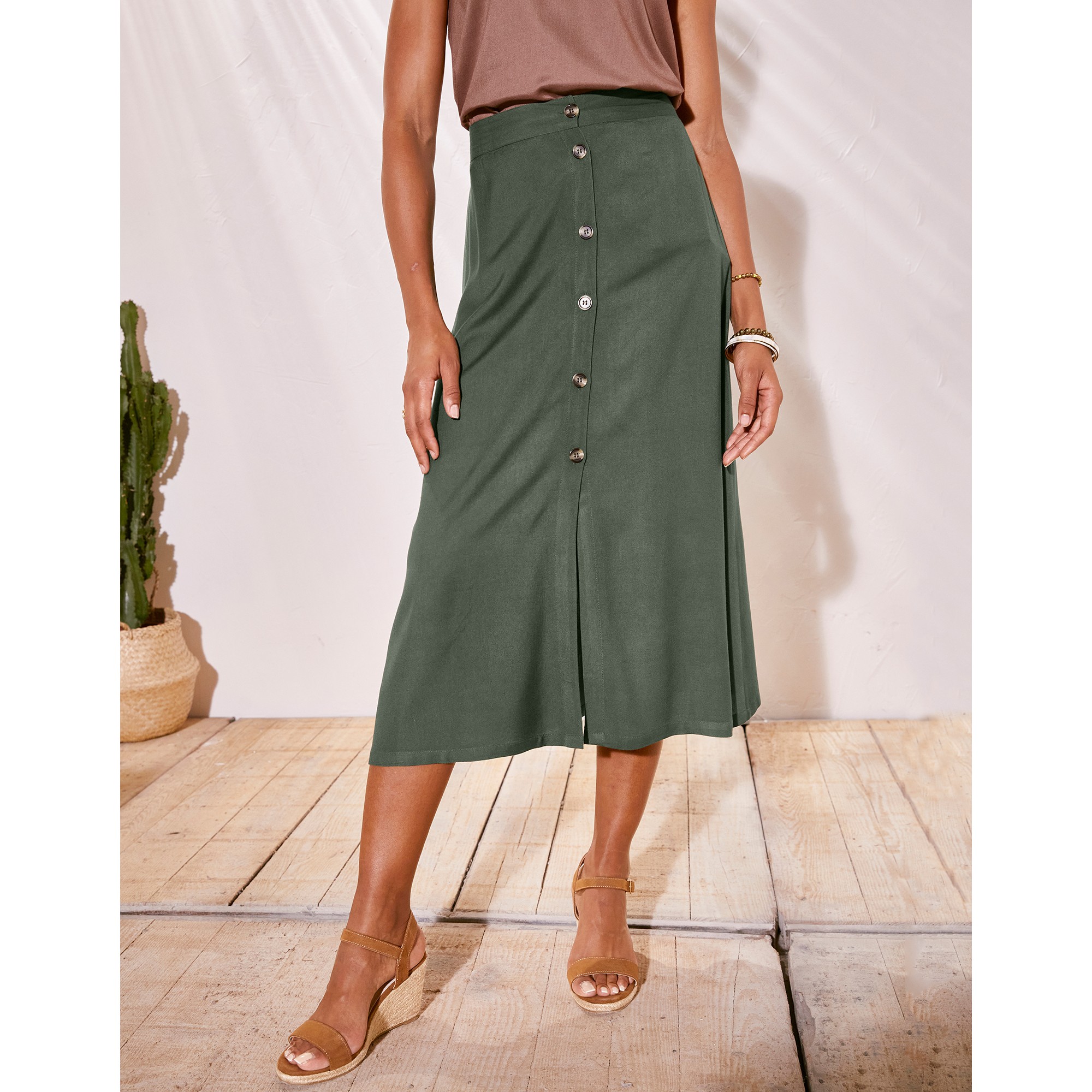 Jupe boutonn e fluide unie viscose coresponsable kaki