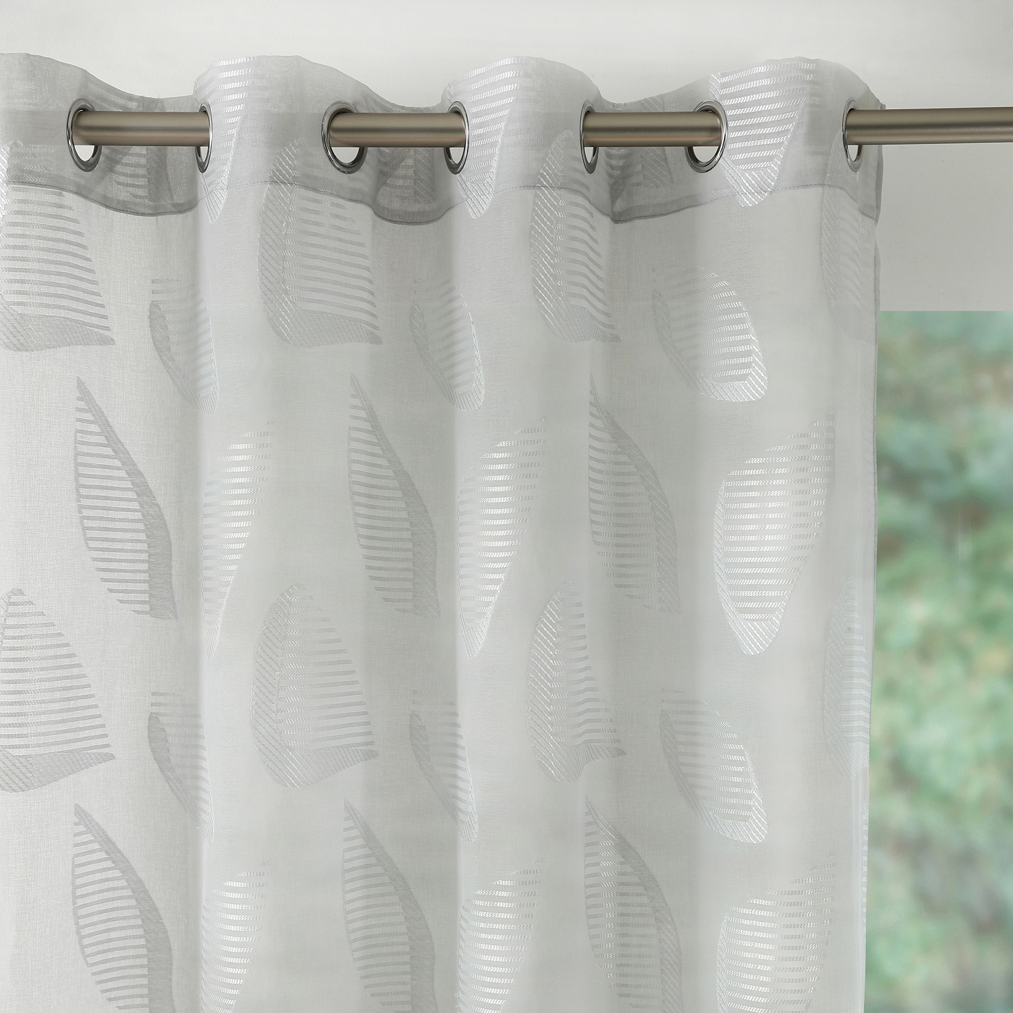 Panneau Voile Fils Fantaisie Finition Oeillets - Blancheporte