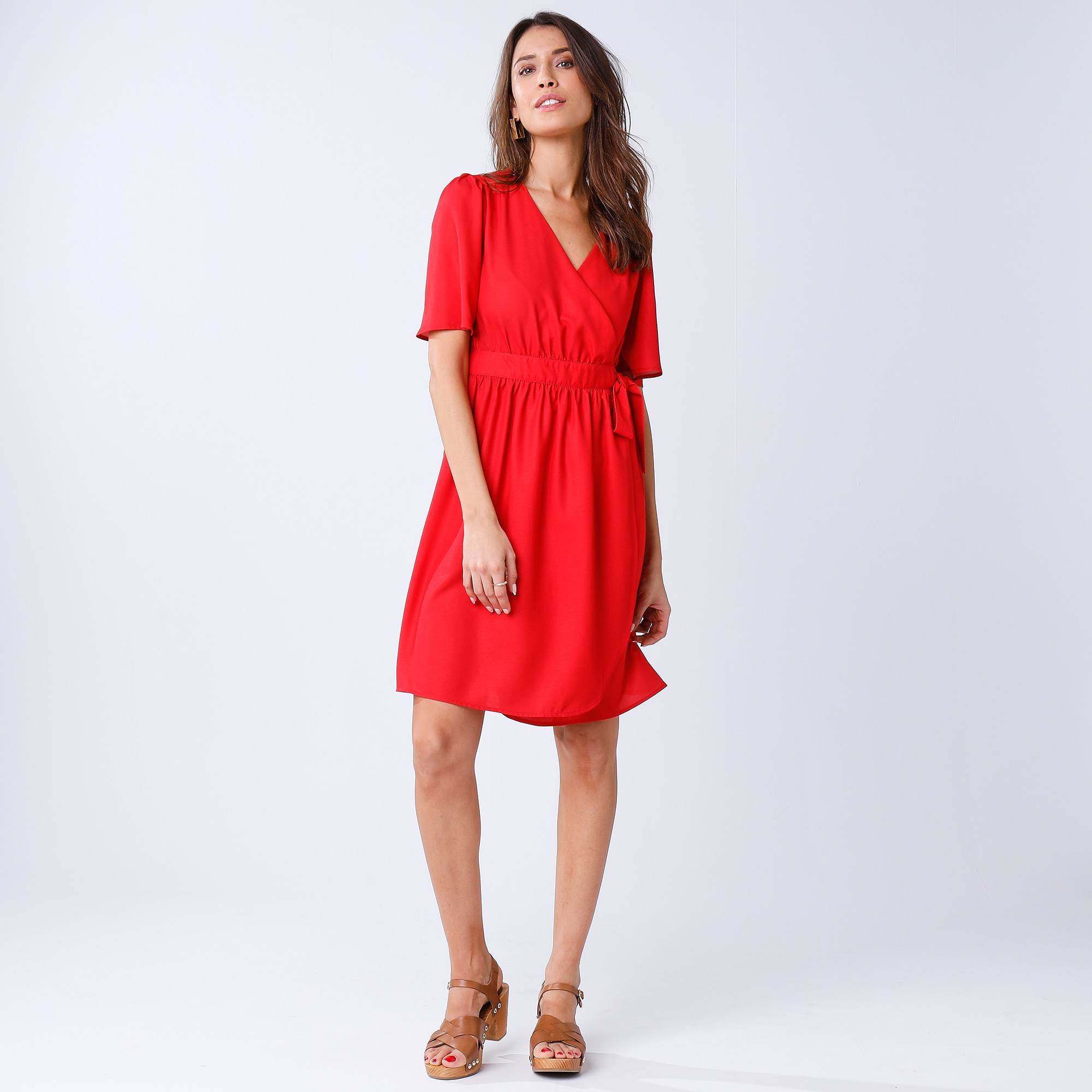 Blanche porte robe ceremonie shop