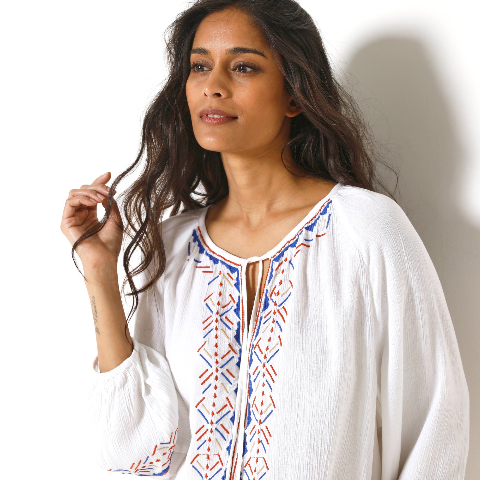 Blouse brode manches 34 - Blancheporte 33$