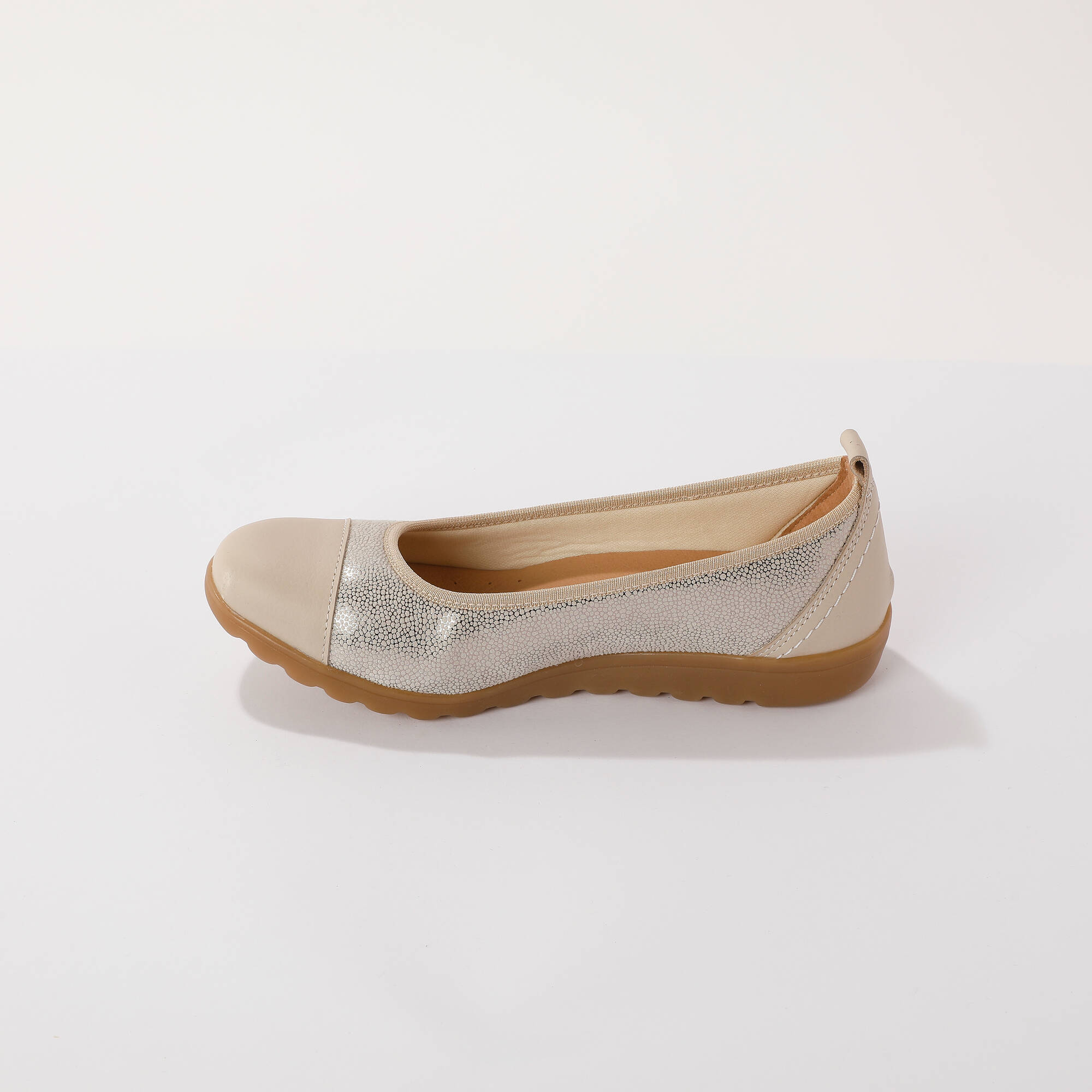 Ballerines en cuir largeur confort avec empicements extensibles - Blancheporte 100$