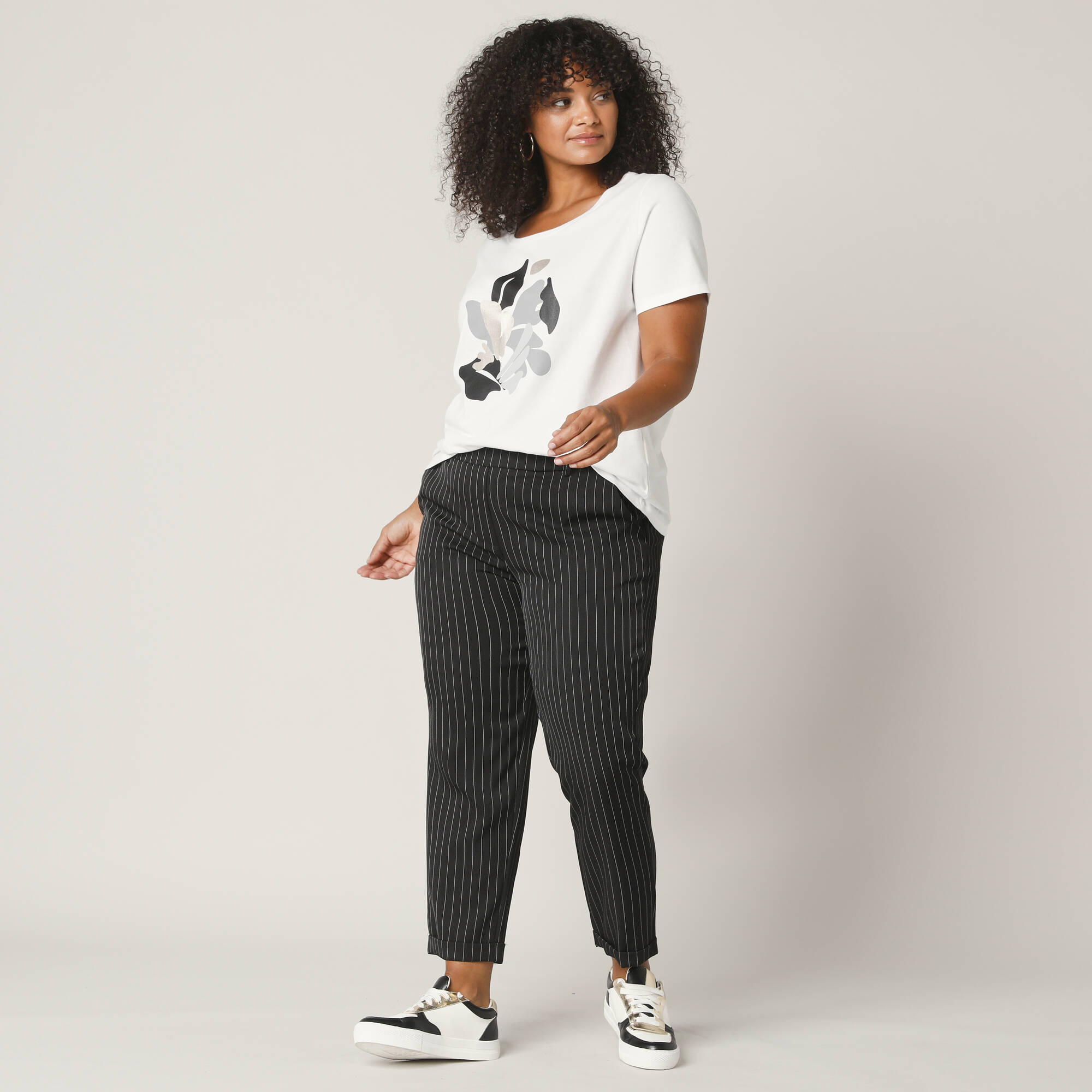 Pantalon 7 8eme fusele raye noir blanc Blancheporte