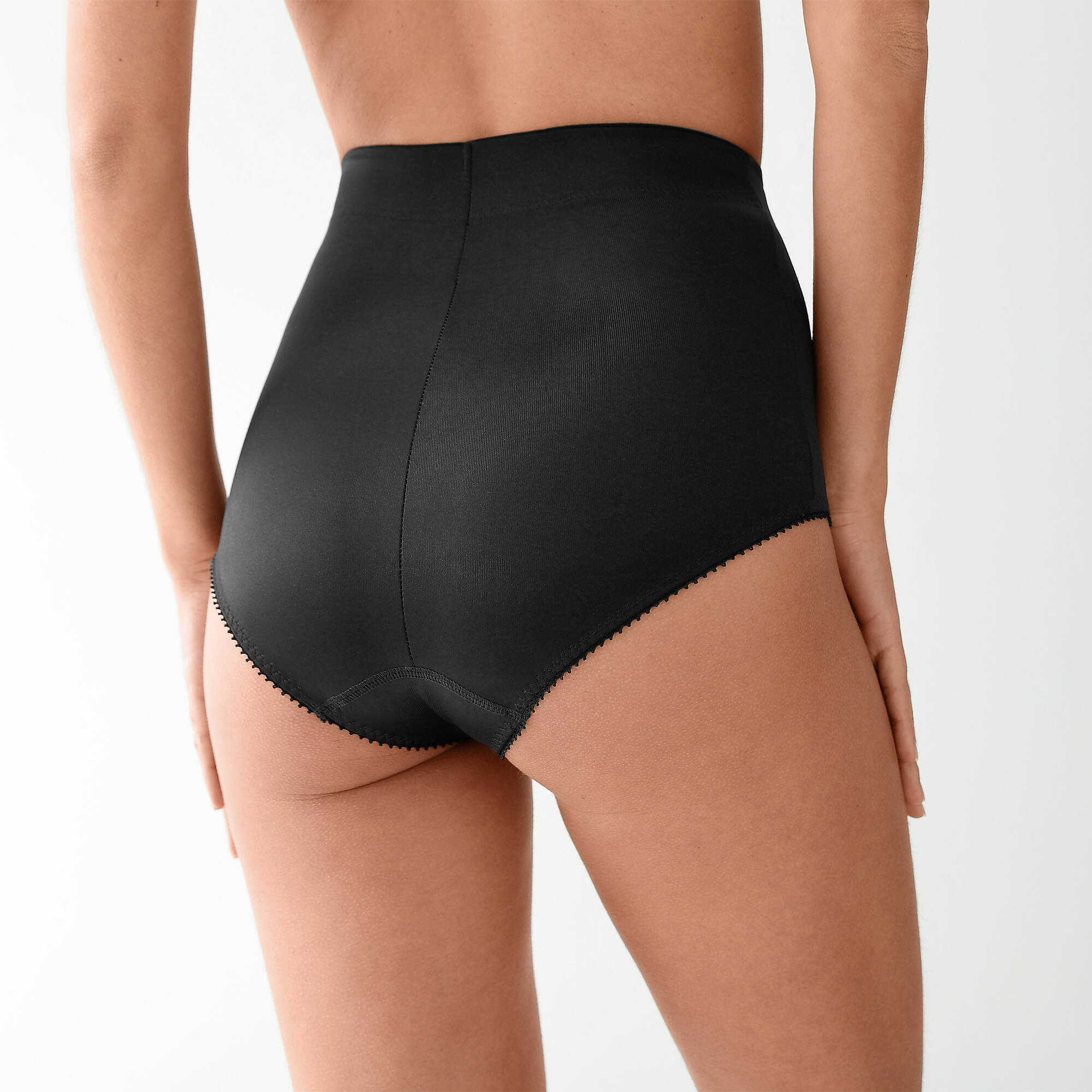 Gaine affinante maille satine et tulle jacquard - maintien intense - Blancheporte 28$