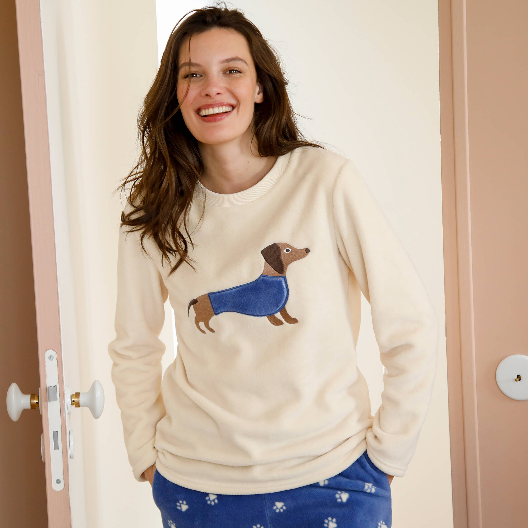 Pyjama manches longues en polaire imprim teckel - Blancheporte 40 €
